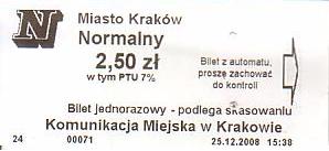 Communication of the city: Kraków (Polska) - ticket abverse. <IMG SRC=img_upload/_0blad.png alt="błąd">: Obok niecodzienny przypadek z krakowskiego automatu biletowego. Na takim papierze drukowane są tylko druki potwierdzające doładowanie Krakowskiej Karty Miejskiej. Bilet został więc wydrukowany prawdopodobnie w wyniku jakiegoś błędu lub braku zwykłego papieru.
